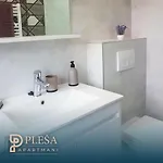 Plesa